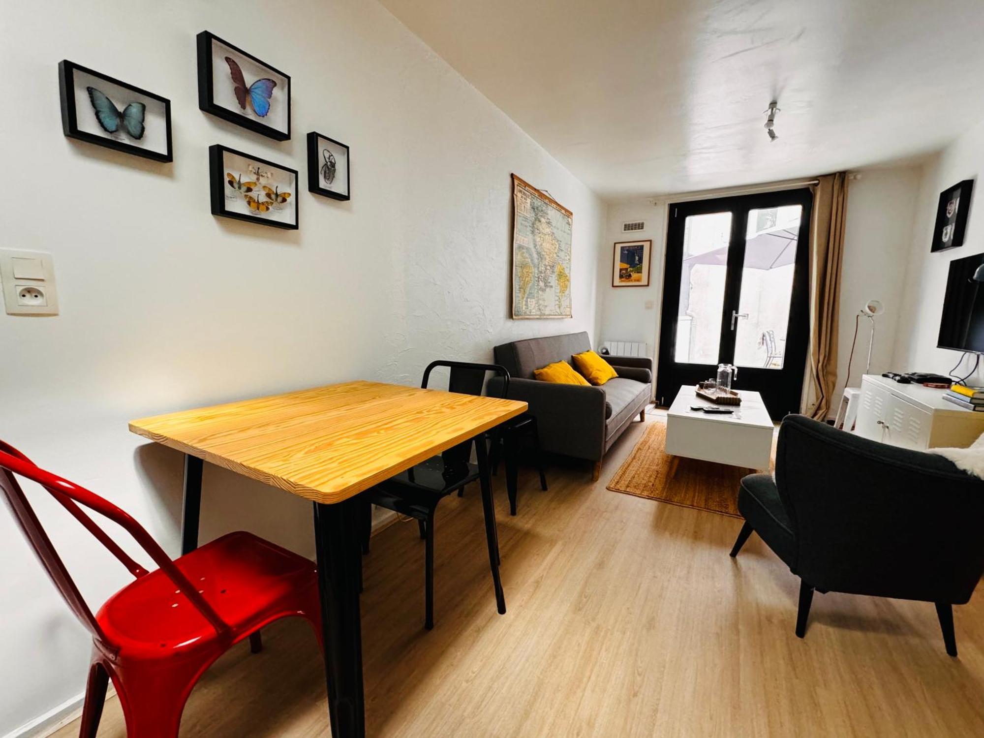 니오르 Le Petit Re, Hypercentre, Garage Prive, Terrasse 아파트 외부 사진